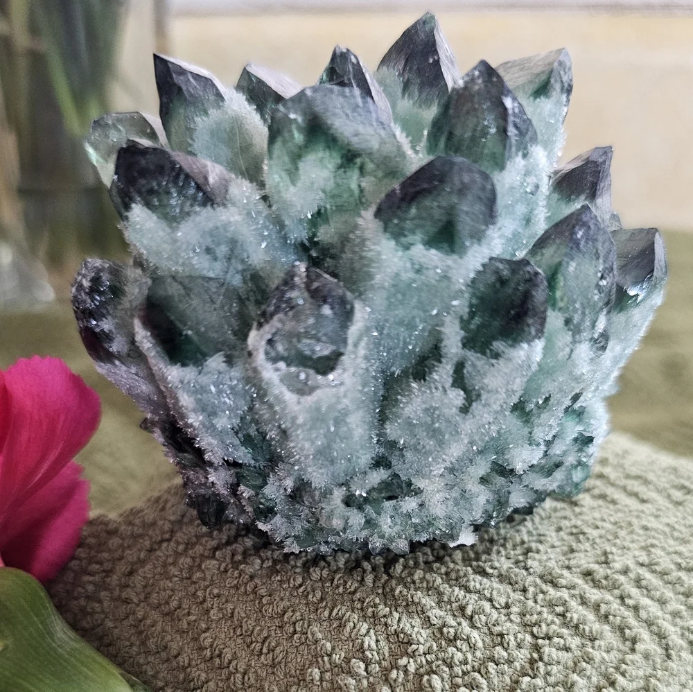 Beautifully Icy Emerald Crystal Cluster - Picture 2 of 8